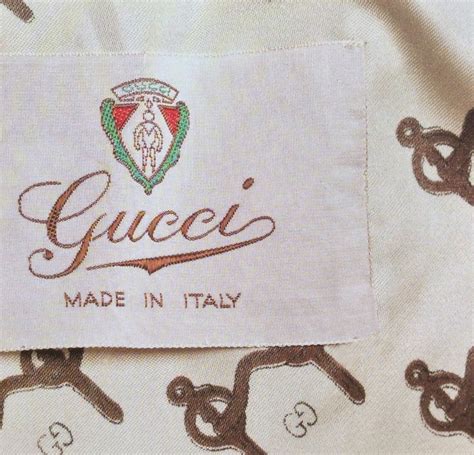 vintage gucci logo fabric tag|old gucci emblem.